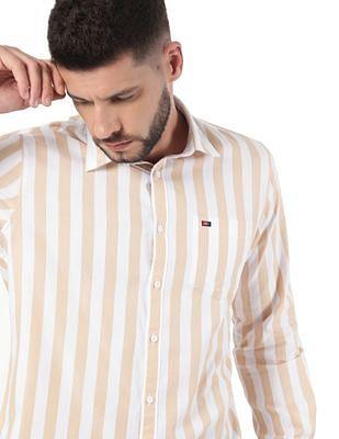 men light brown and white slim fit striped casual shirt