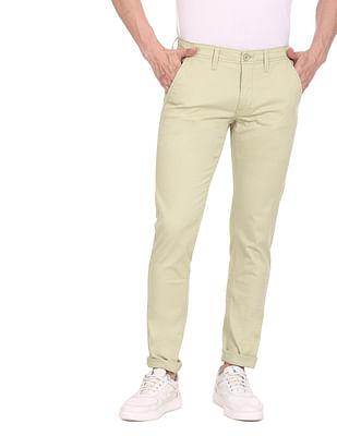 men light green mid rise twill weave solid casual trousers