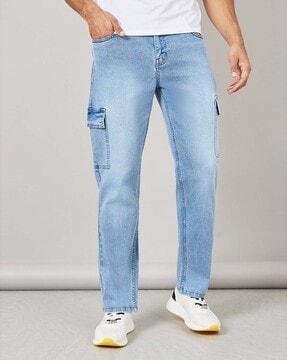 men lightly-washed relaxed fit jeans