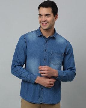 men lightly washed shirt with spread collar