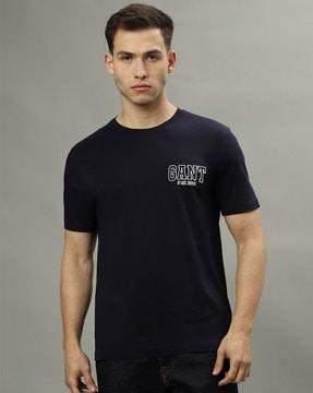 men logo print regular fit t-shirt with round neck