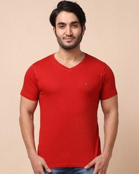 men logo print regular fit v-neck t-shirt