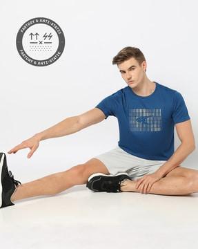 men logo print relaxed fit crew-neck t-shirt