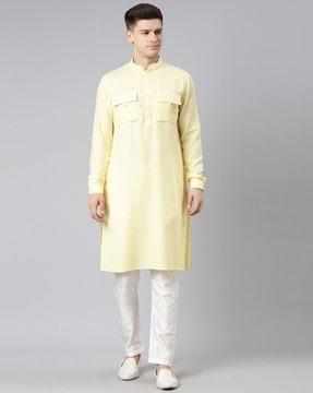 men long kurta with flap pockets