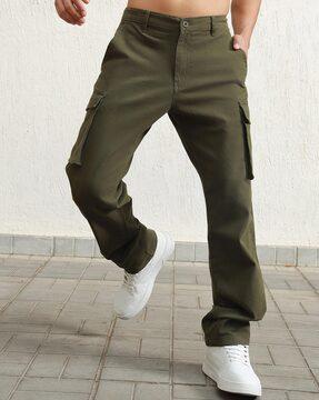 men loose fit cargo pants with insert pockets