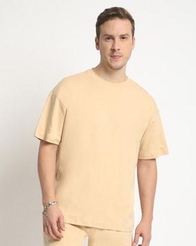 men loose fit crew-neck t-shirt with short sleeves