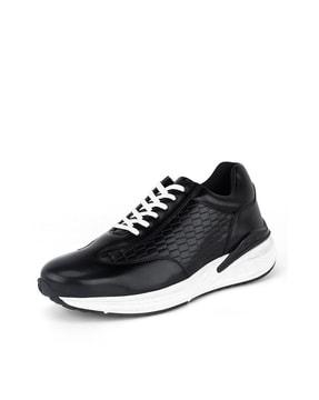 men low-top lace-up casual shoes