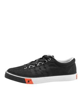 men low-top lace-up casual shoes