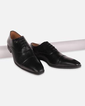 men low-top lace-up oxford shoes