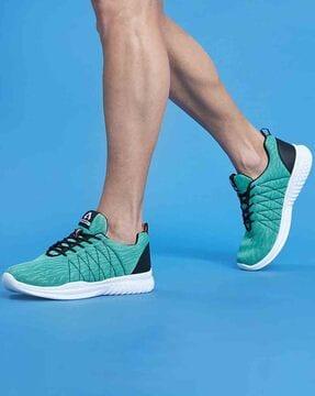 men low-top lace-up running shoes