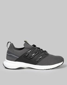 men low-top lace-up running shoes