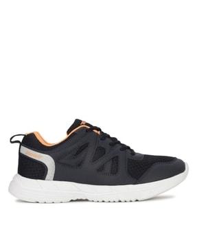 men low-top lace-up running shoes