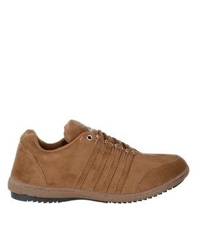 men low-top lace-up running shoes