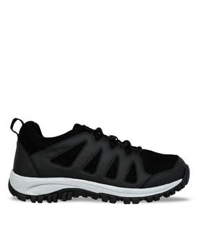 men low-top lace-up running shoes