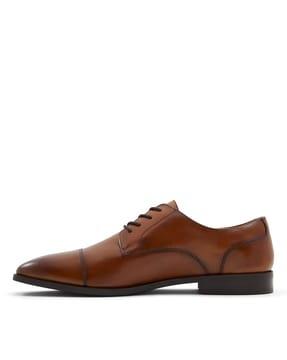 men low-top lace-up shoes