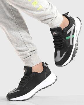 men low-top lace-up shoes