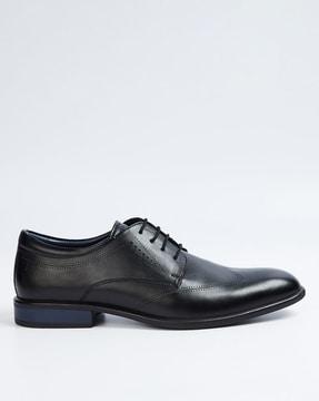 men low-top lace-up shoes