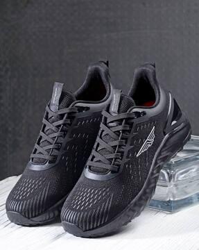 men low-top lace-up walking shoes