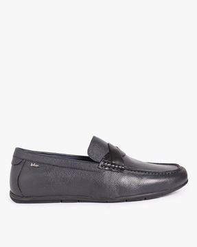 men low-top slip-on shoes