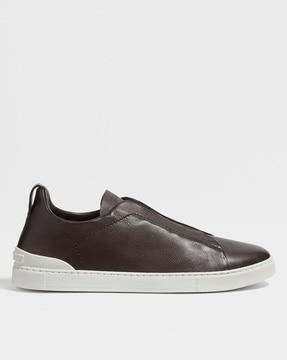 men low-top slip-on sneakers