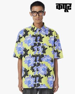 men macro floral print regular fit shirt