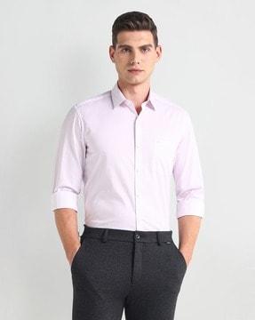 men manhattan slim fit shirt with patch pocket