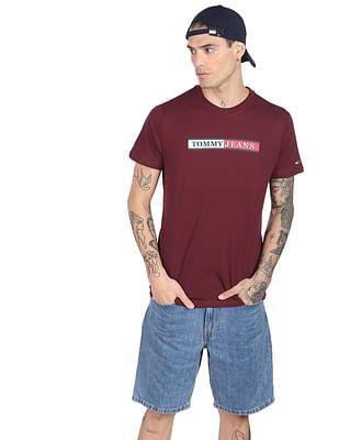 men maroon brand print slim fit essential logo t-shirt