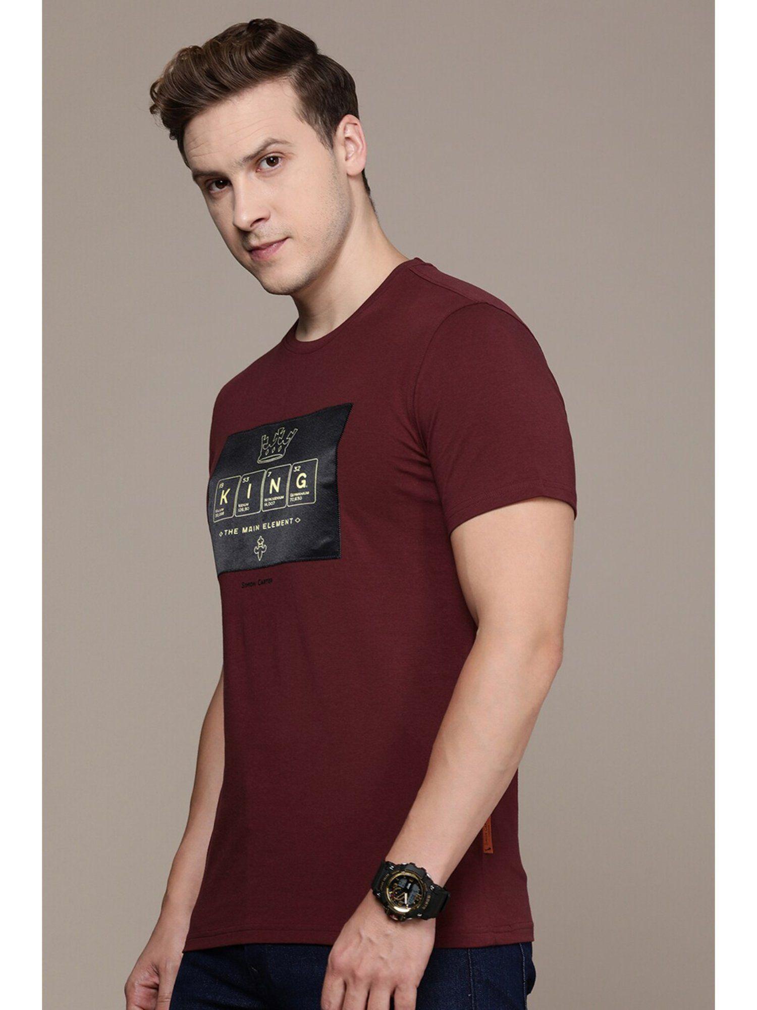 men maroon graphic print t-shirt