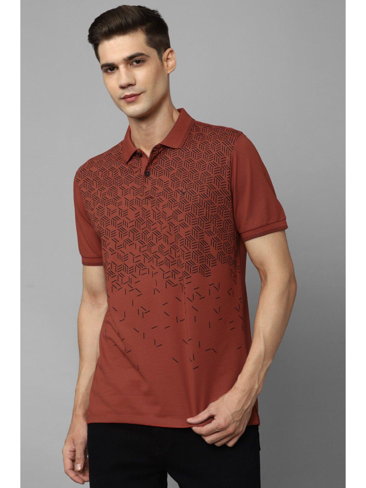 men maroon print polo neck t-shirt