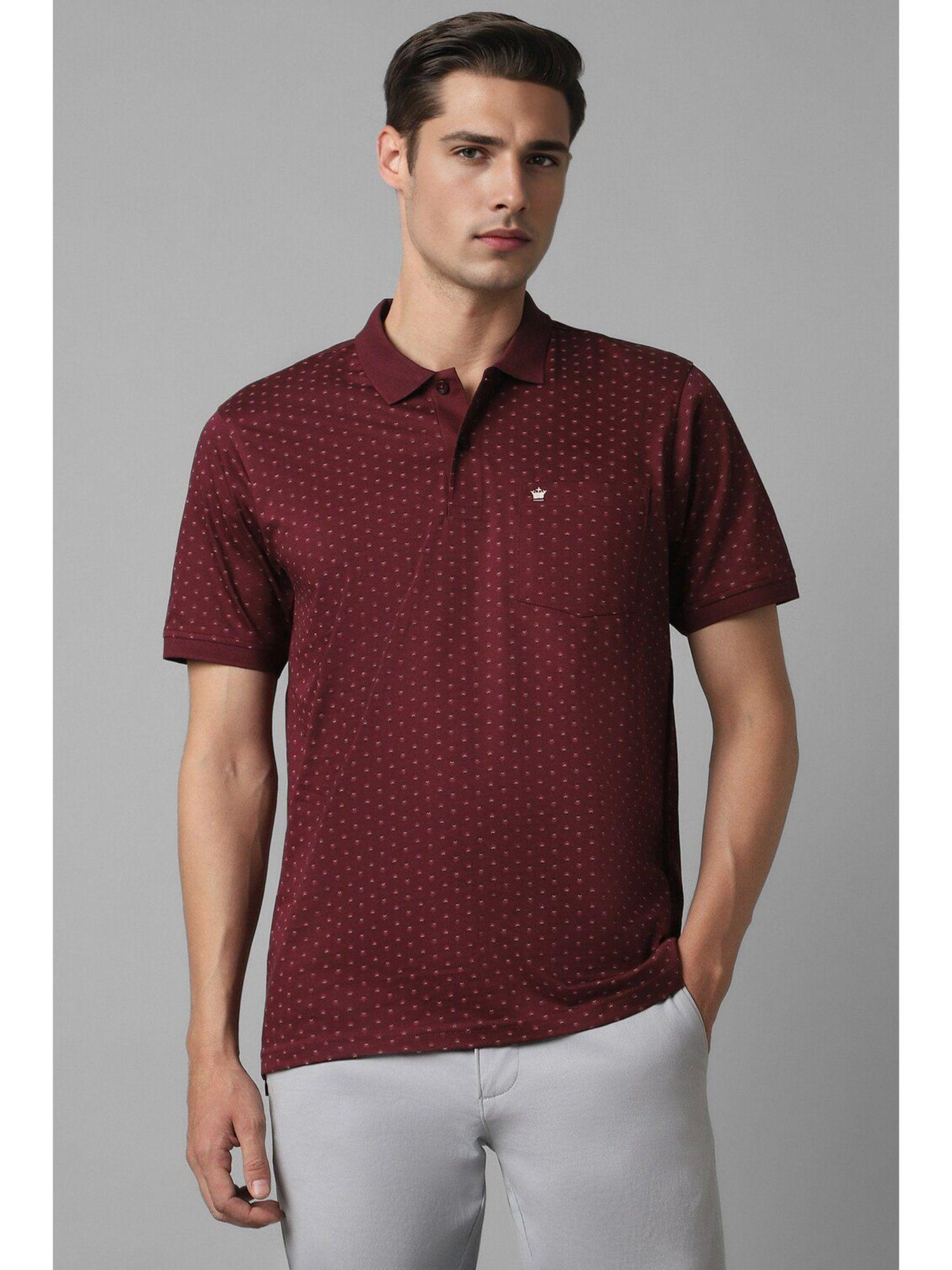 men maroon print polo neck t-shirt