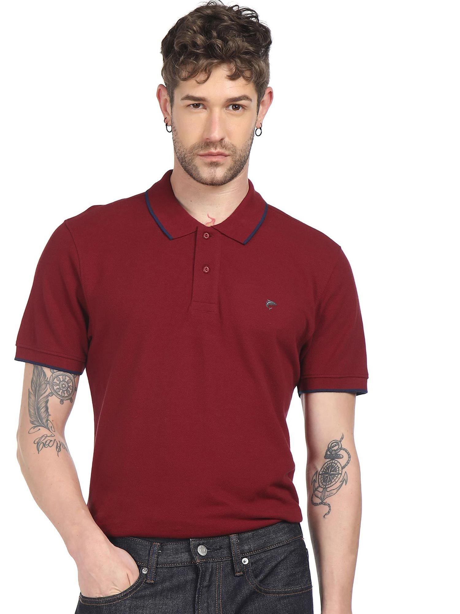 men maroon short sleeve solid polo t-shirt