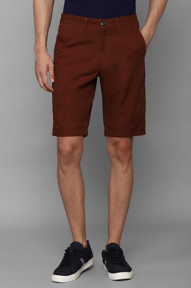 men maroon solid slim fit shorts