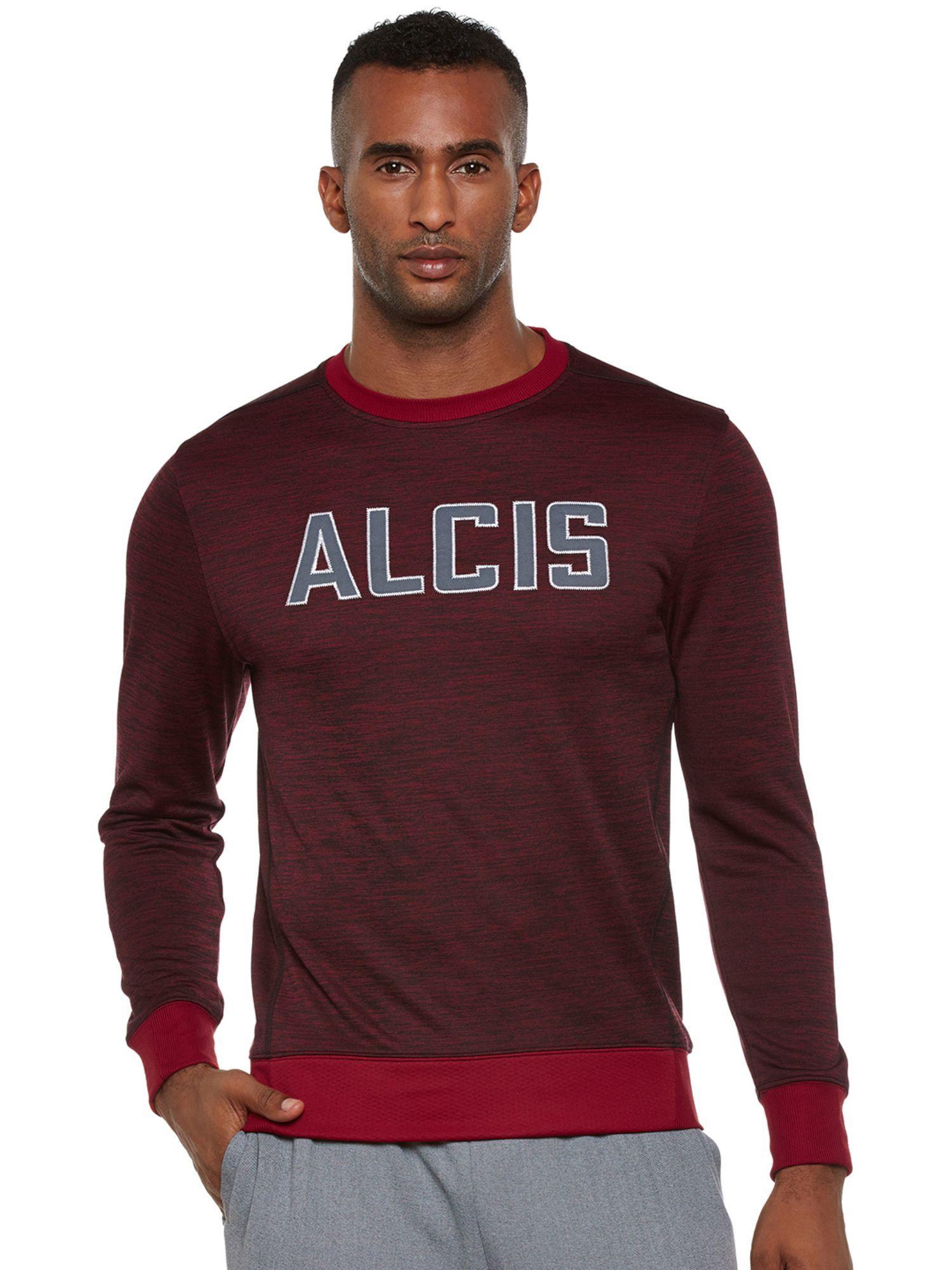 men maroon sweatshirt