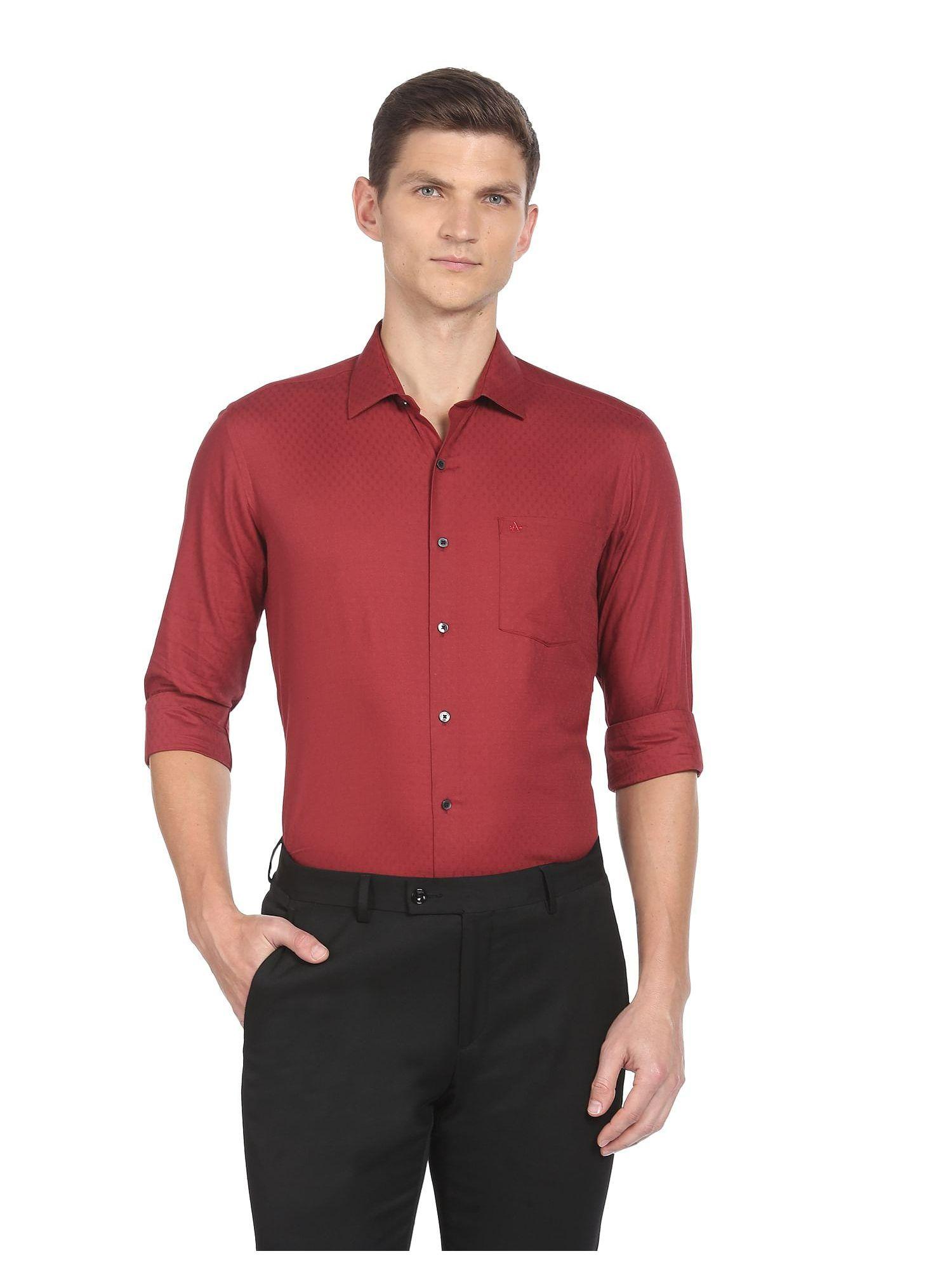 men maroon twill weave cotton formal shirt