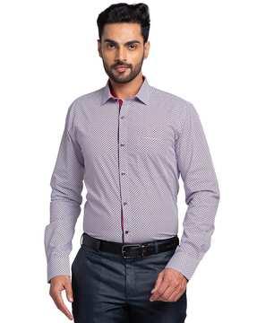 men micro print slim fit shirt with patch pocket