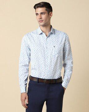 men micro print slim fit shirt with patch pocket