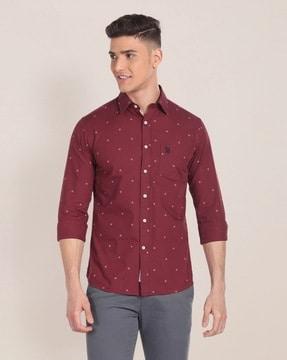 men micro print tailored fit shirt with patch pocket