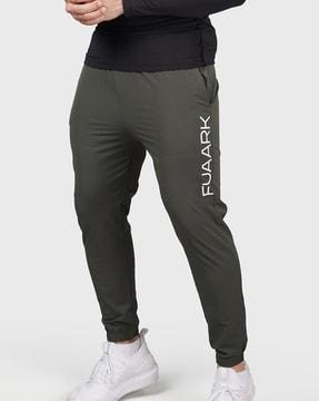 men mid-rise joggers with elasticated waist