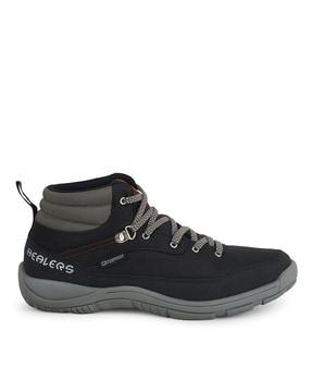 men mid-top lace-up shoes