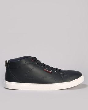 men mid-top lace-up shoes