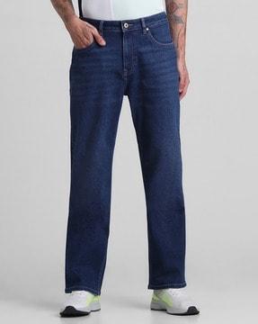 men mid-wash bootcut jeans