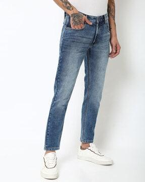 men mid-wash mid-rise cropped slim jeans