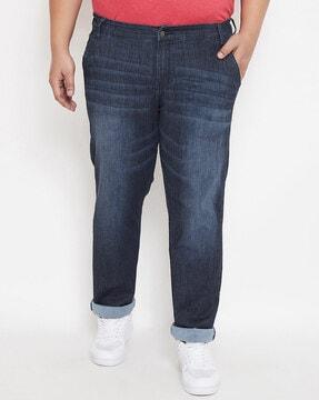 men mid-wash relaxed fit jeans