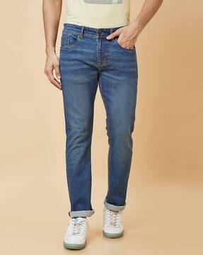 men mid-wash slim fit jeans
