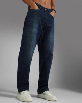 men mid-wash wide-leg jeans