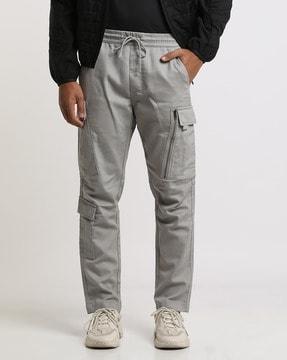 men multi pocketed cargo pants