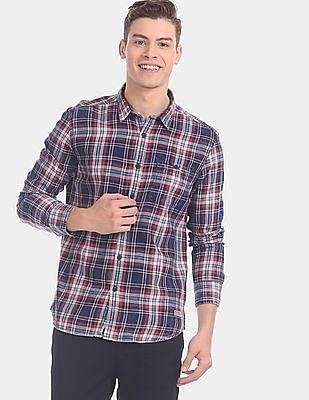 men navy and red cutaway collar check cotton casual shirt