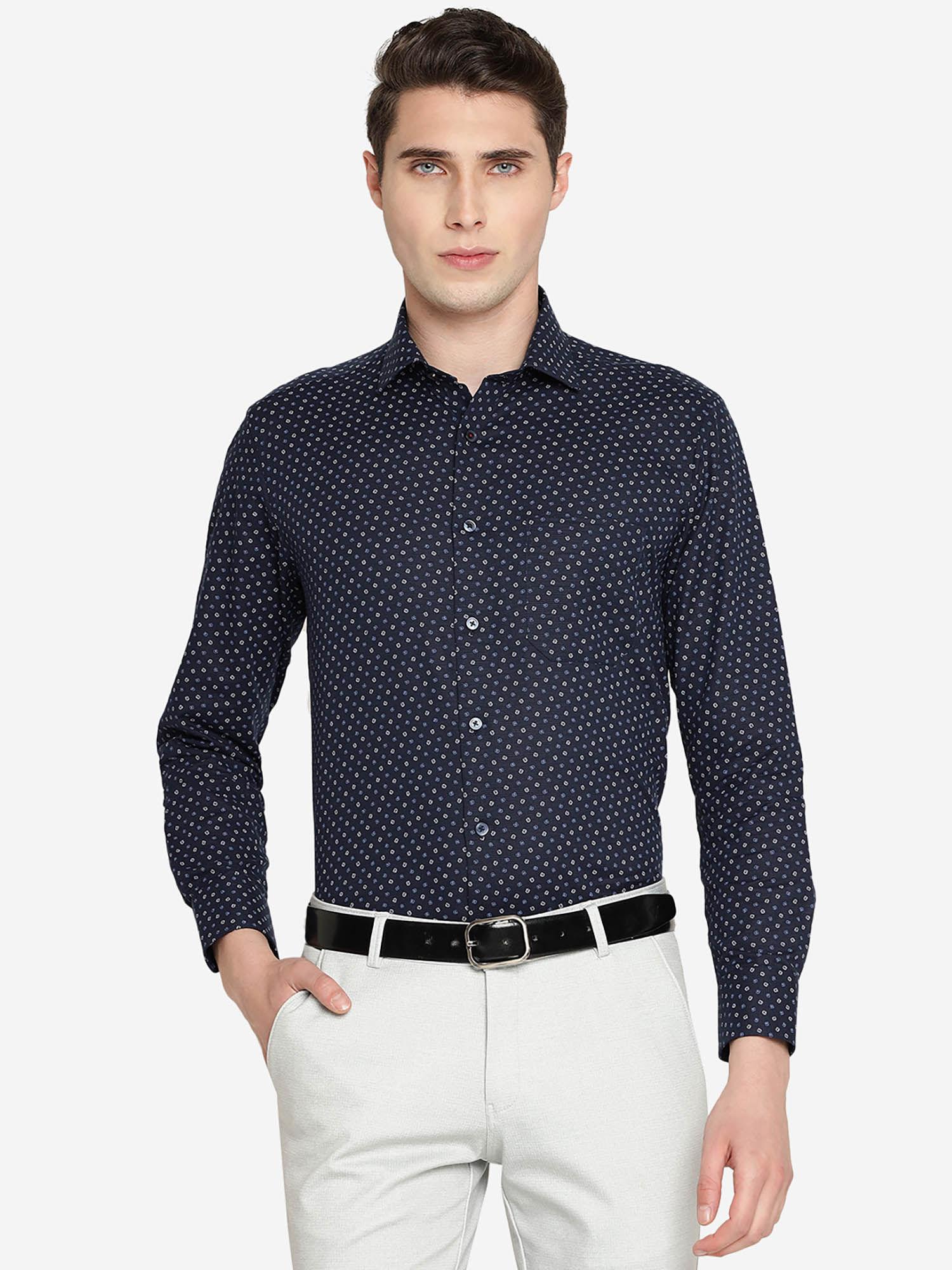 men navy blue cotton blend slim fit printed formal shirt