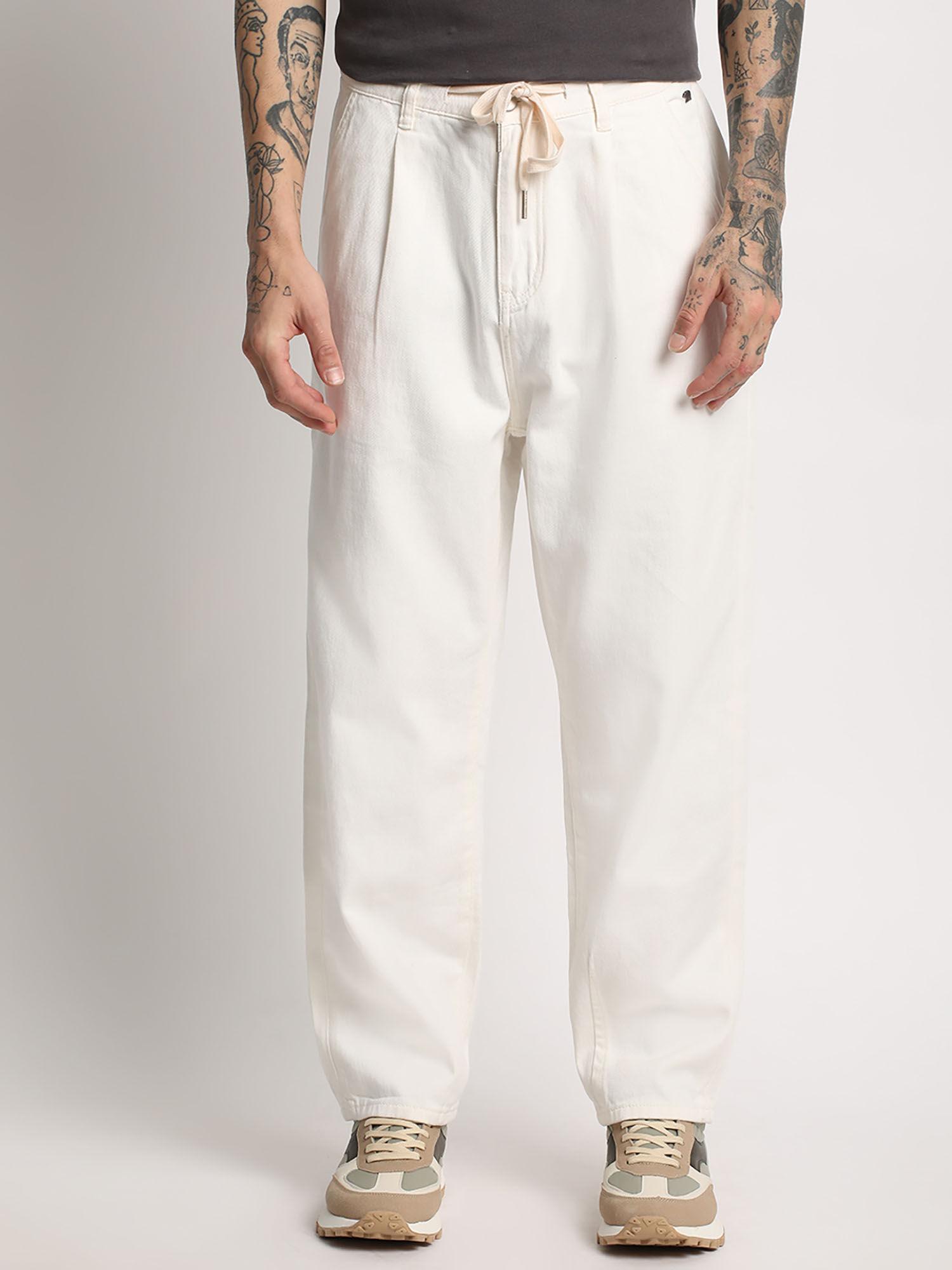 men off white cotton flared fit jean