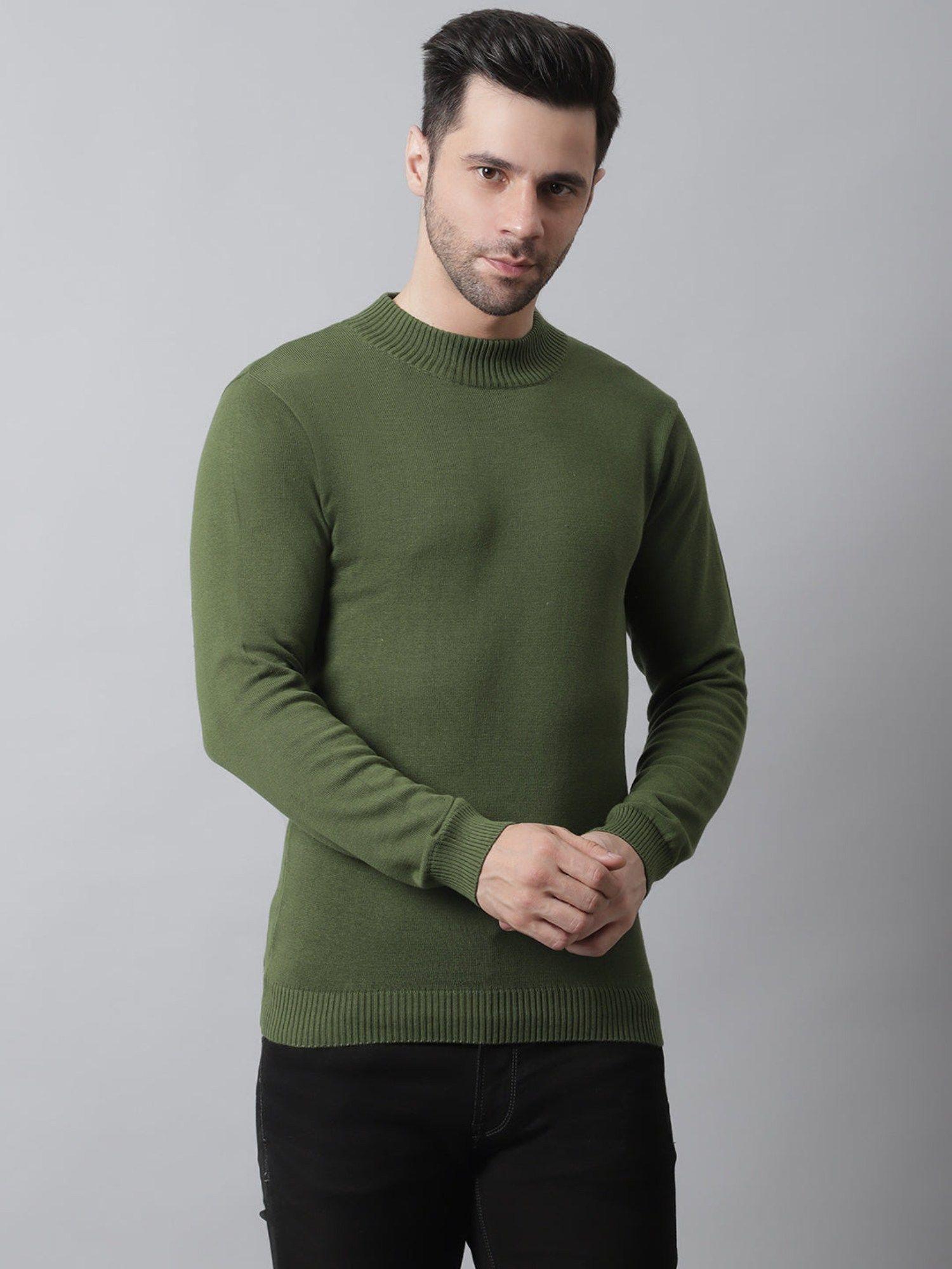 men olive green sweatshirt
